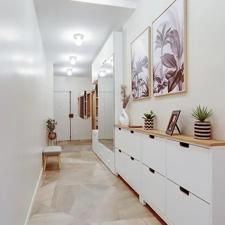 692 Olivier - Superbe A Appartement *